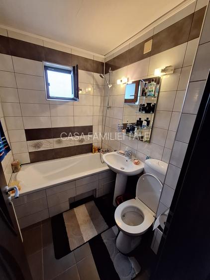 UNICAT!! 4 Camere..model deosebit...Gh. Lazar - 16