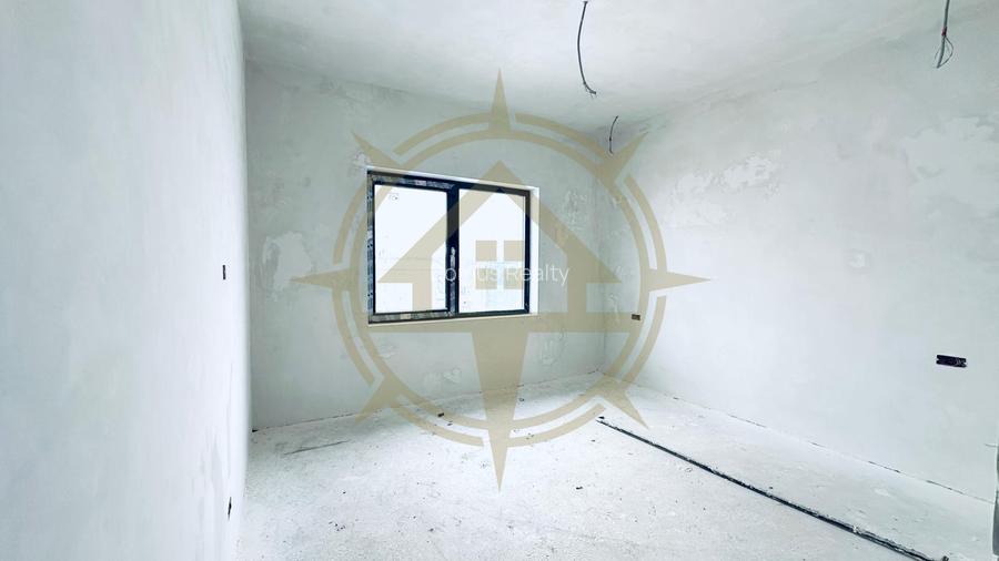 DOM00324 - Vila cu pompa de caldura sipanouri solare - 10