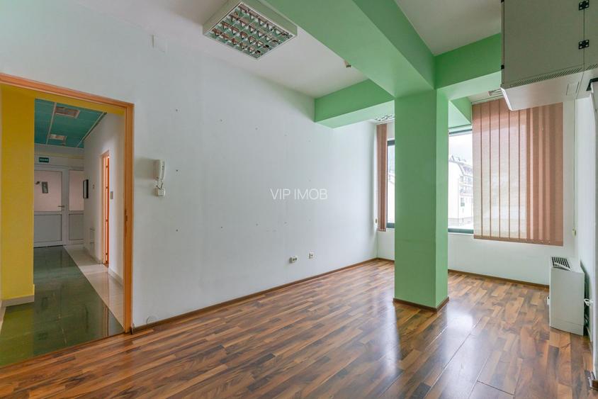 Spațiu birou individual în Brașov, Centru: 39 mp utili pe Strada N. Titulescu - 14