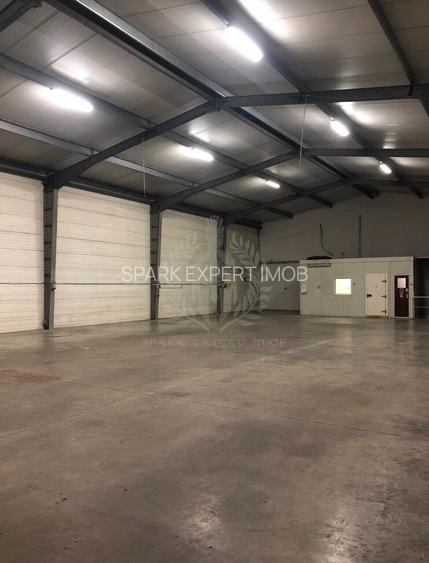 Inchiriere Hala Industriala 450 mp, Bucov - 4,5 euro/mp - 3