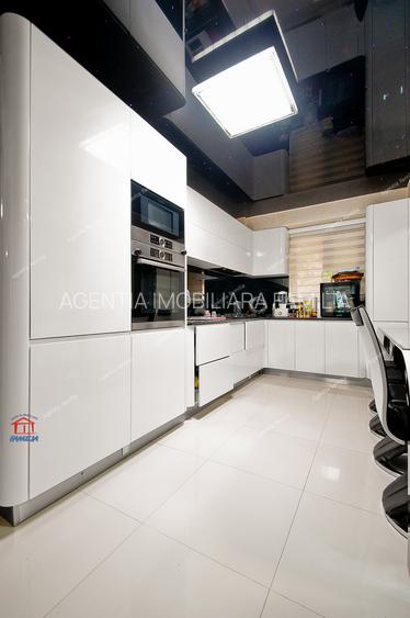 Vanzare apartament cu 4 camere, complet renovat , parter, Doja( N.Leonard), 81 - 2