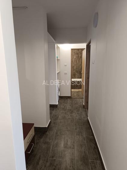 Apartament 4 camere, de vânzare, decomandat, Mănăștur, str. Brateș, etj 3/4 - 8