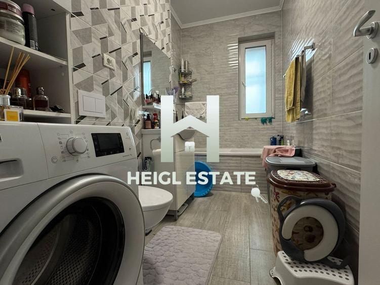 Apartament cu 2 camere + 2 locuri de parcare de vânzare, zona Dumbrăvița