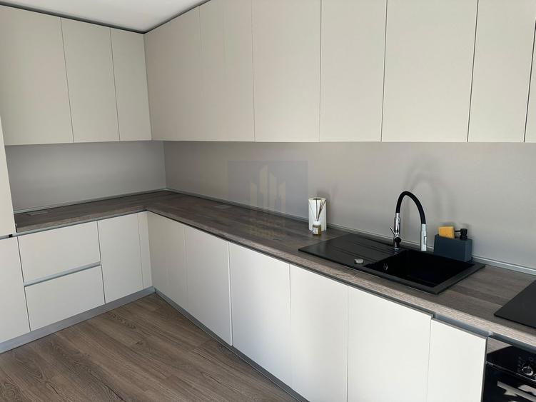 Apartament 4 Camere Rezidential/Birouri de Inchiriat *Unirii*