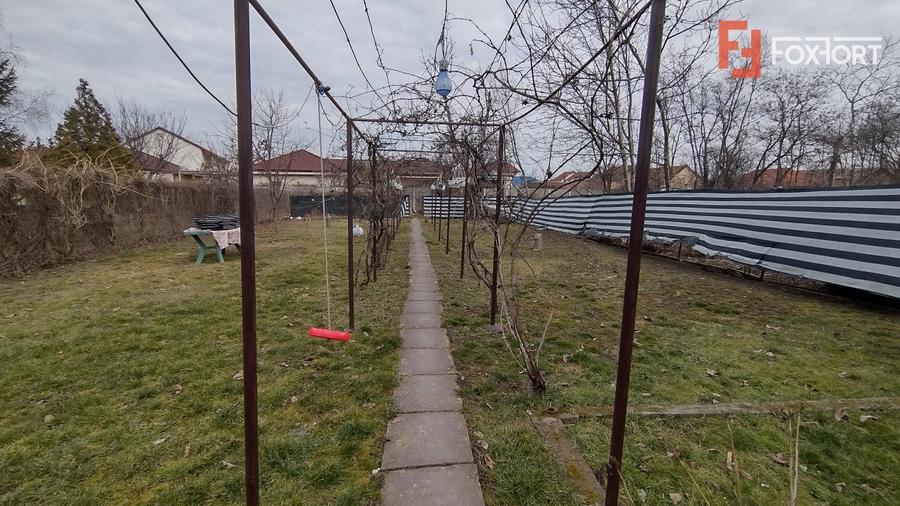 Casa individuala 4 camere, zona Ronat - Teren 902 mp