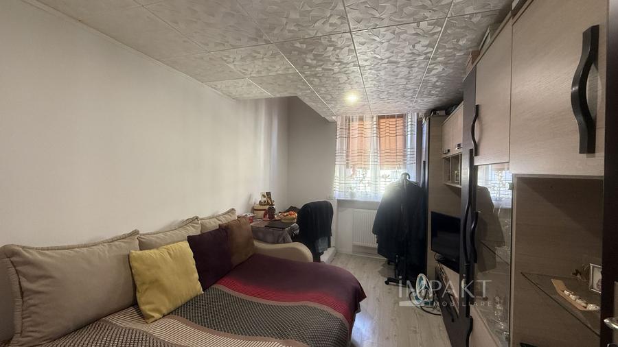 Apartament cu 2 camere decomandat in Centrul orasului str Horea nr 2