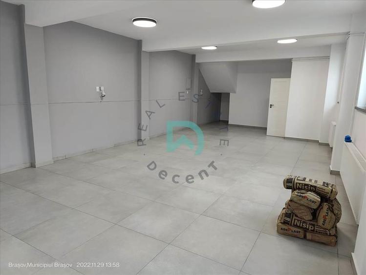 De vanzare casa/spatiu comercial, 130 mp, Nicopole, Brasov