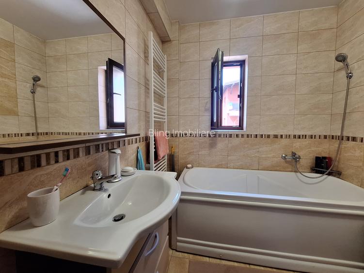 Apartament cu 3 camere, 53 mp, balcon, zona Stejarului - 9