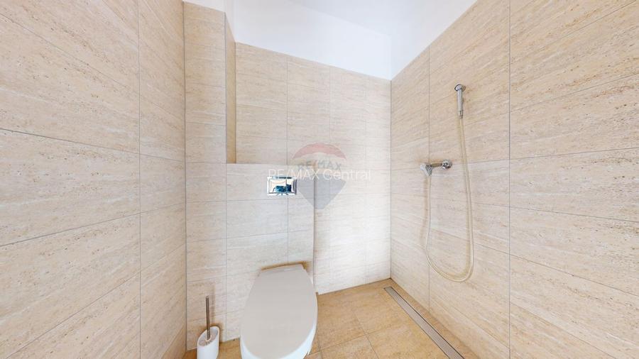 Spațiu comercial de închiriat Brașov, Răcădău, Ansamblul Cosmopolit - 11