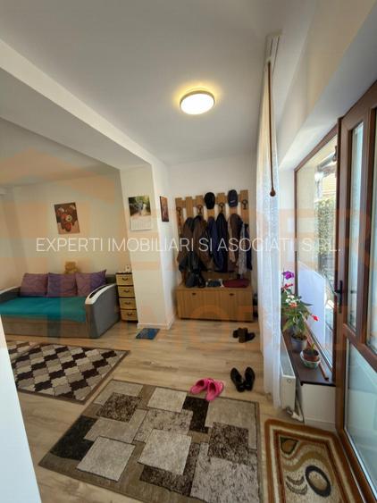 Casă de vânzare în Medeea | 3 camere | Curte generoasă | Renovată Complet - 10