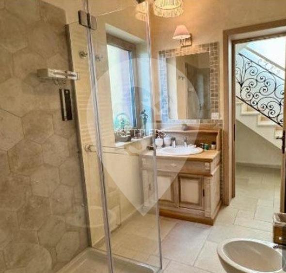 Casa Lux  160 mp  Brasov / Tractorul / Coresi Mall  - 16