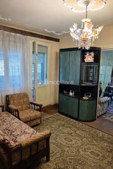 Punctele Cardinale-Central-97 mp-3 camere-2 bai-2 balcone - 4