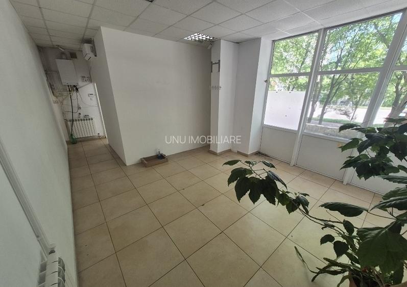 Spatiu Comercial zona CUG - 2