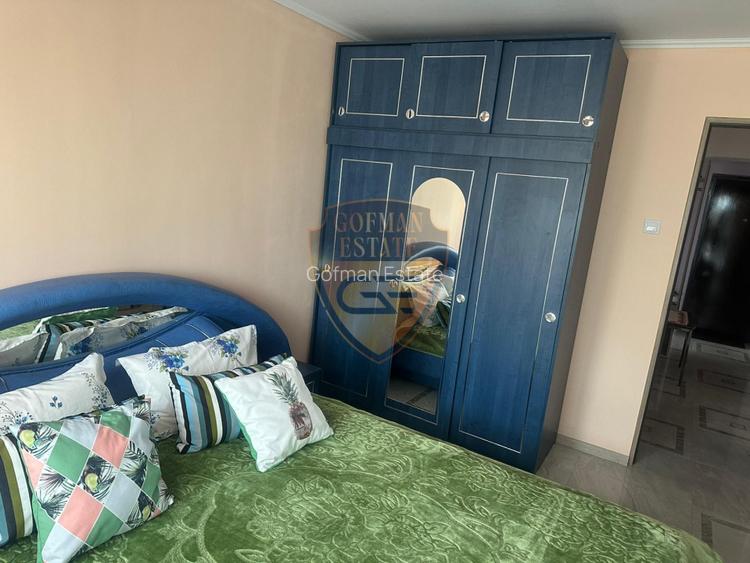 Apt 3 camere, decomandat, ICIL, 2 bai, 2 balcoane, 3 TV, A/C, et. 5 / 8 - 12