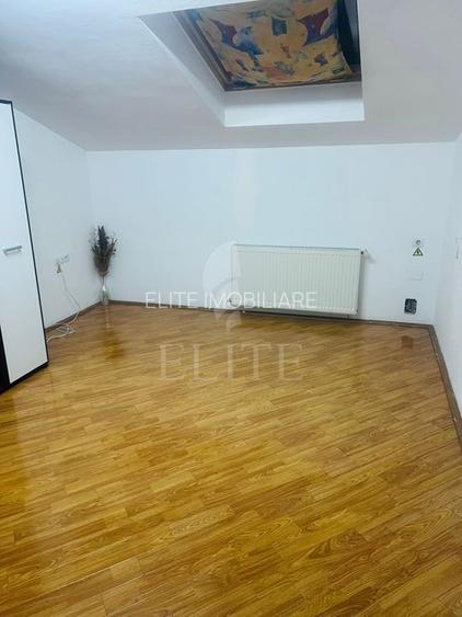 Spatiu 2 camere în zona Piata Stefan cel Mare, Turnul Croitorilor - 2