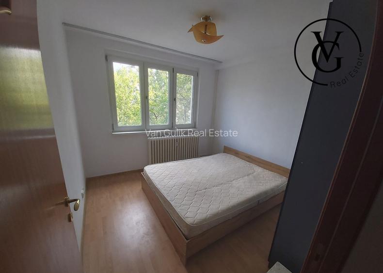 Apartament 3 camere  - Trapezului - Metrou 1 Dec - 3