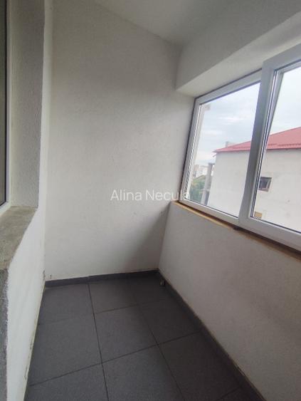 Proprietar vând apartament 2 camere Bucuresti sector 5 - 12
