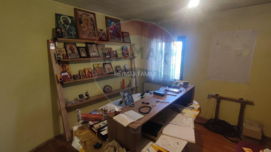 Casă cu 6 camere de vânzare, teren generos,  Osorhei - 10