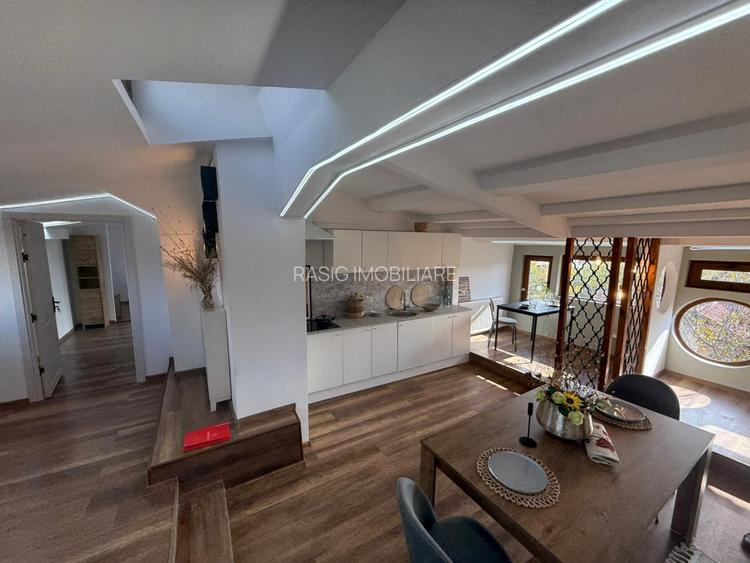 Vanzare apartament 4 camere Iancu Nicolae  - 2