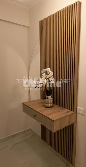Apartament 3 camere, cu balcon si loc de parcare, situat in cartierul Tractorul - 7