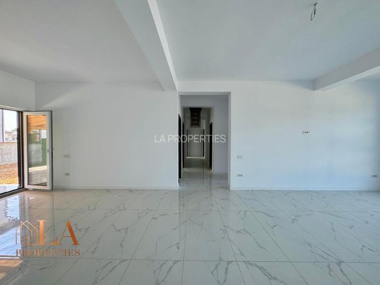 Casa 4 camere | Panouri fotovoltaice | Pompa de caldura | Domnesti - 2