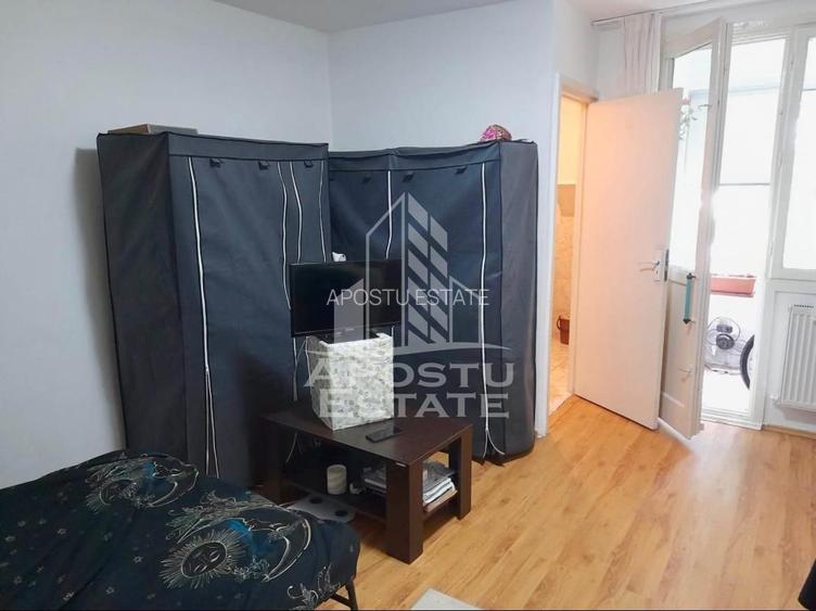 Apartament 1 camera de vanzare, zona Circumvalatiunii, Timisoara - 2