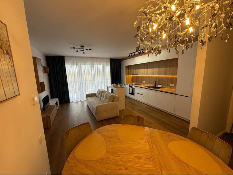 Apartament 3 camere - et.1 - Turnisor - lux - loc parcare - 2