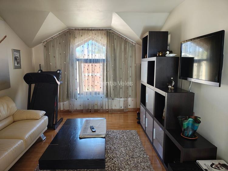 TARGOVISTE-PRISEACA vila deosebit de atractiva, garaj, teren 1000 mp - 13
