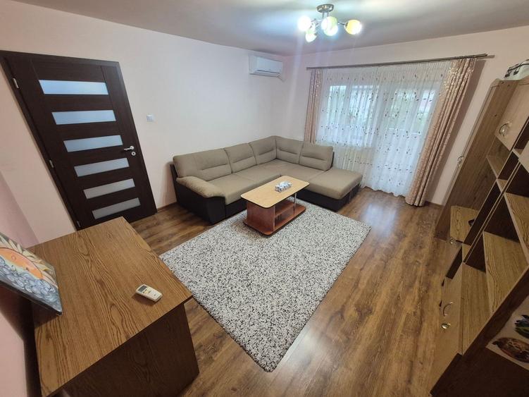 2 Cam--5 Min Iulius Town-Mobilat-Utilat-Centrala-54MP-97.500 Euro!