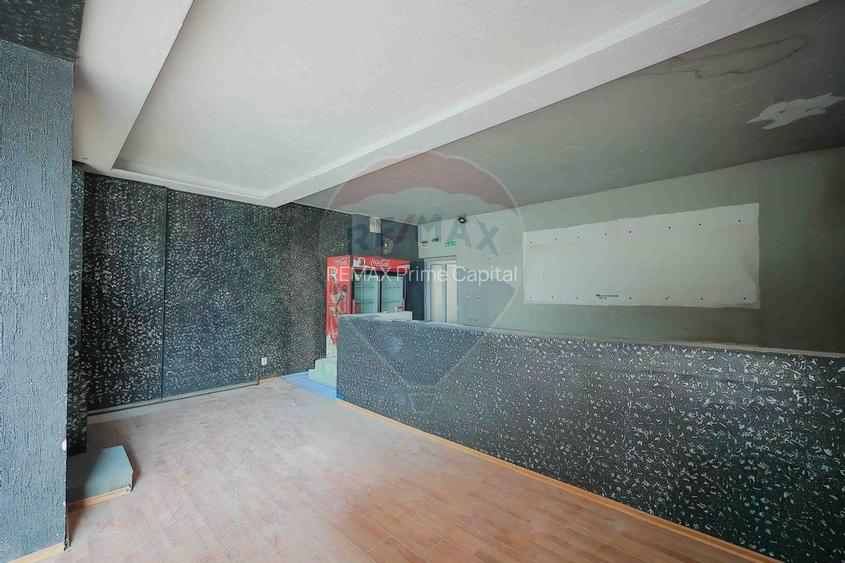 De închiriat – Spațiu comercial 281 mp,  Bulevardul Decebal - 8