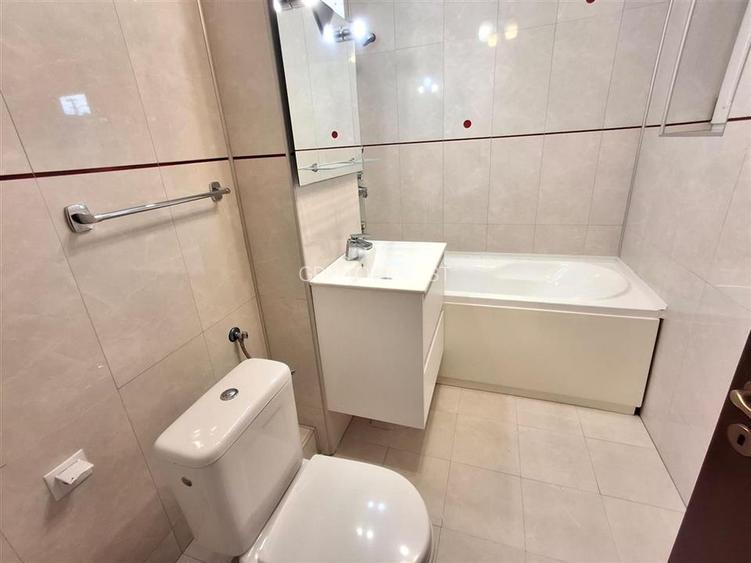 Apartament 4 camere 2 bai parcare balcon zona Strand - 7