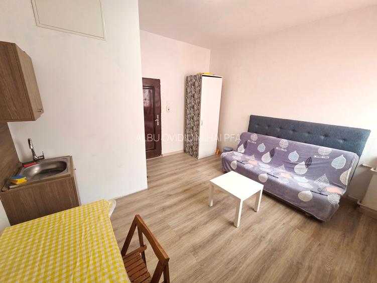 Romana, Universitate, garsoniera stradala 6 minute metrou - 3