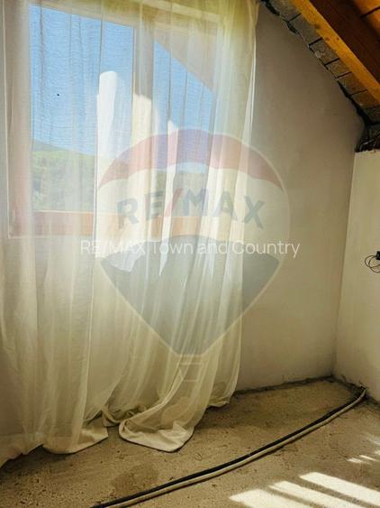 Casă / Vilă cu 5 camere de vânzare - 7