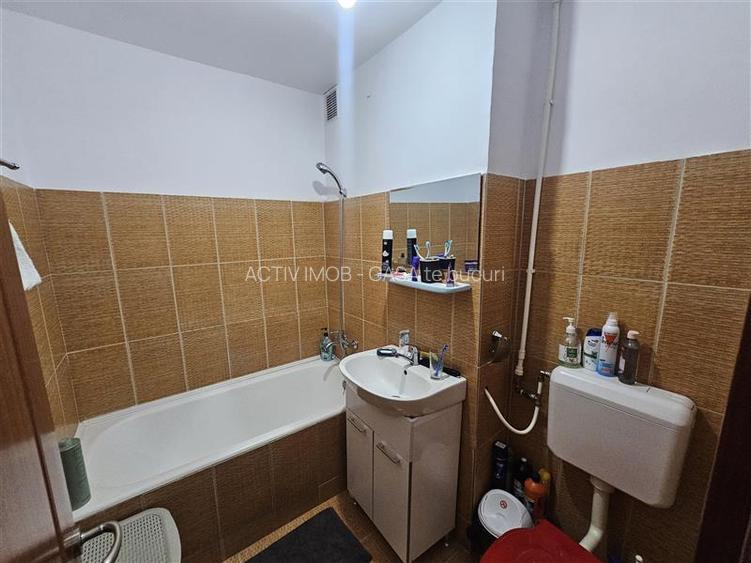 Resita, 3 Cam. Cf. 1, Mobilat+Utilat, Et. 1, Bulevard, Micro 3 - 31