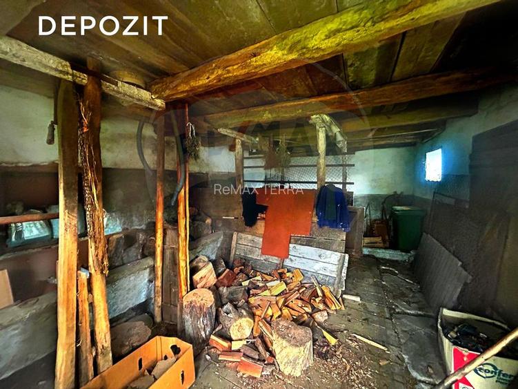 Casă din caramida cu 4 camere de vânzare in Bucumi MM langa DN - 20