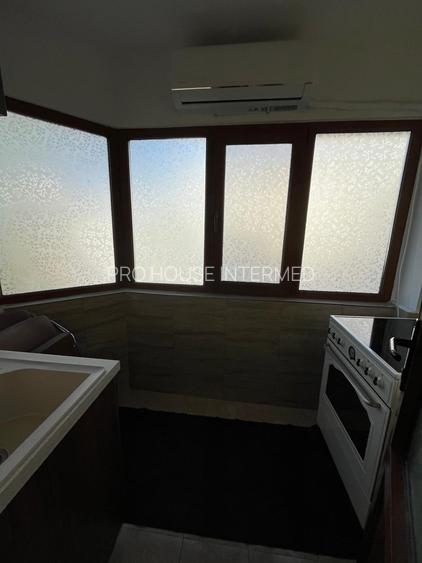 Trocadero- 2 camere decomandat et 1 - 5