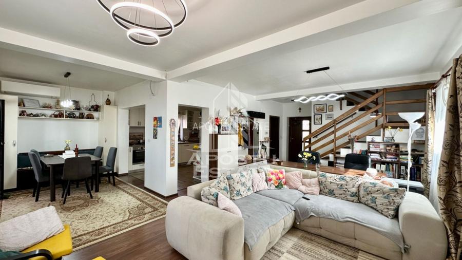 Casa individualade vanzare cu 4 camere, teren 816 mp, Dumbravita - 5