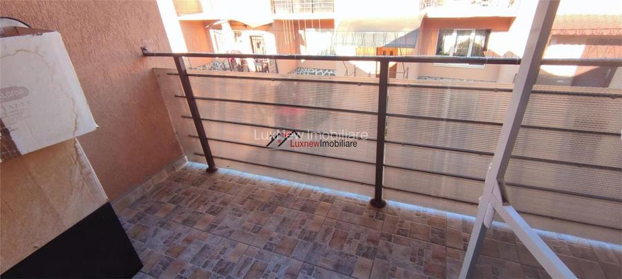Comision 0%! Locul unde confortul devine acasa! Casa insiruita spatioasa zona Fl - 15