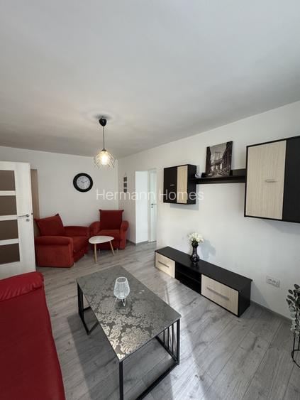 Apartament 2 camere - Mihai Viteazul - de închiriat - 2