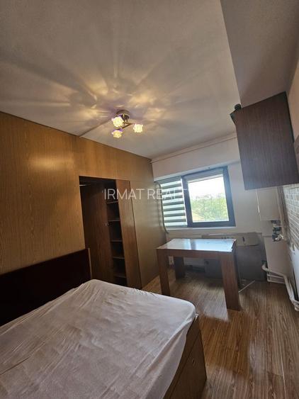 INCHIRIERE GARSONIERA- 9 MAI - 3