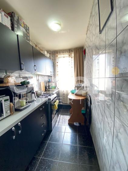 Apartament cu 3 camere, orientare V, zona Garii - 7