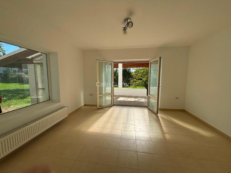 Casă S+P+1+M cu teren 2500 mp. Săftica Balotești,  Comision 0% - 5