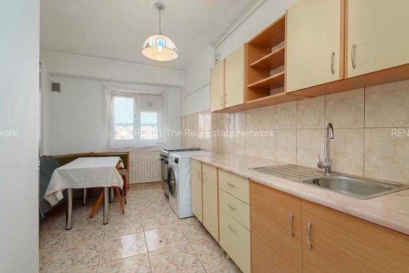 Apartament 3 camere decomandat , 2 gr sanitare, 71 mp, bloc reabilitat - 7