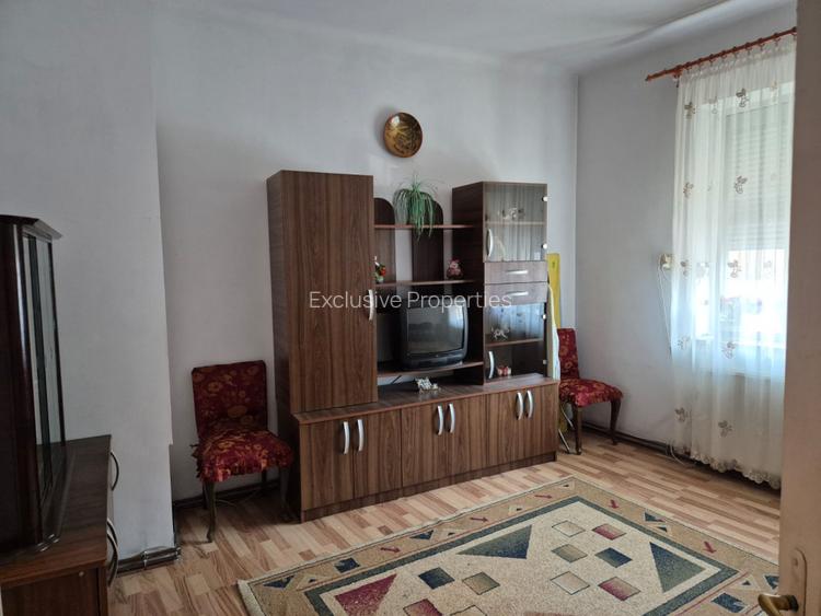 De vanzare – Apartament 2 camere, decomandat, 55 mp utili, parter TENRETULUI  - 3