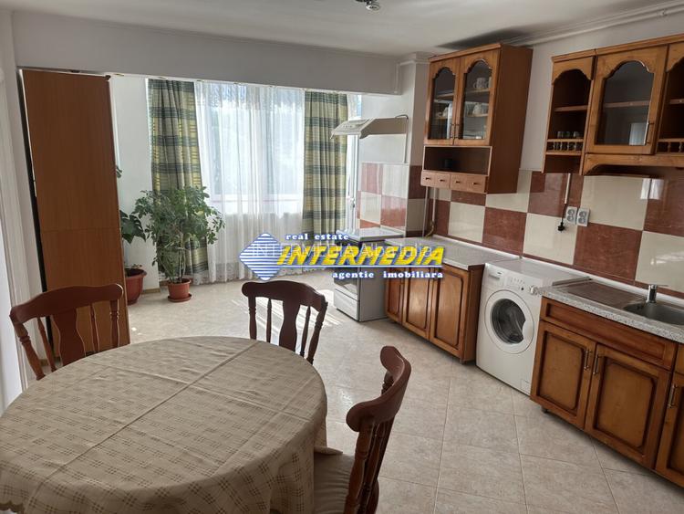Apartament 2 Camere CENTRU etaj 2 de Inchiriat MOBILAT Alba Iulia zona Primariei - 9