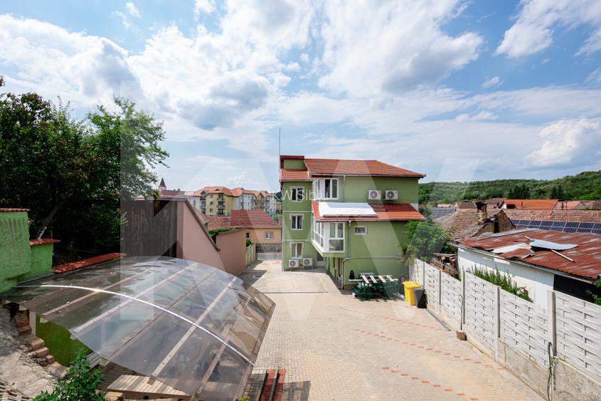 Cladire cu 15 camere si potential de pensiune in Ocna Sibiului - Investitie top - 28