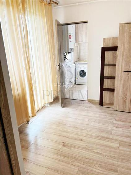 SAGULUI - 3 CAM - CENTRALA PROPRIE - ETAJ INTERMEDIAR - RENOVAT - ZONA LINISTITA - 2