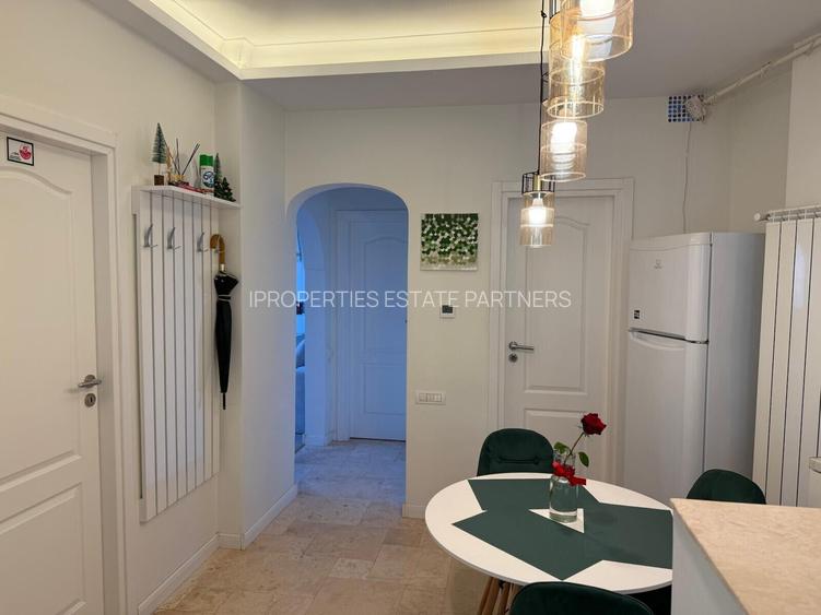 Apartament de inchiriat 2 camere Universitate - 2