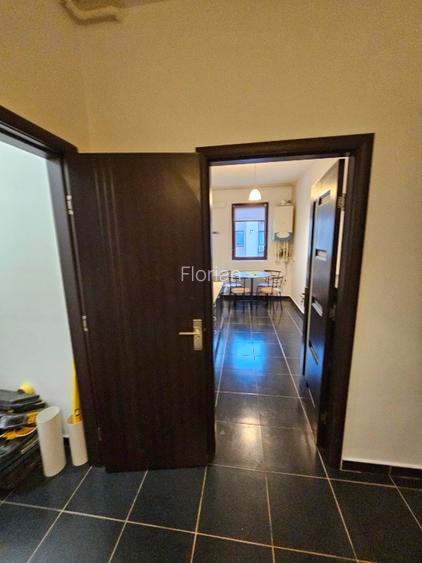 Privat închiriez garsoniera dubla  - 9