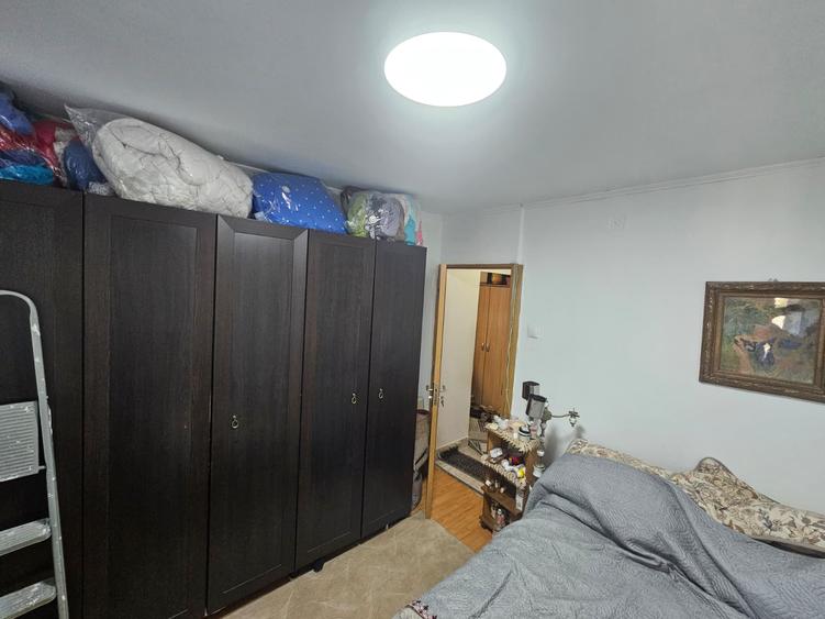 Apartament 2 camere decomandat, Etaj 5/8, Str. V. Croitoru